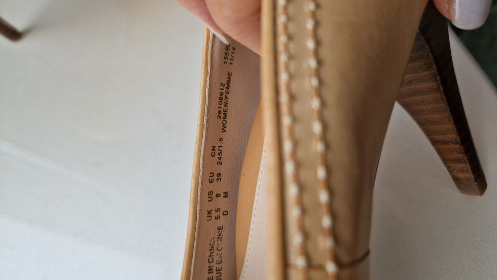 Продам туфли 38 размер