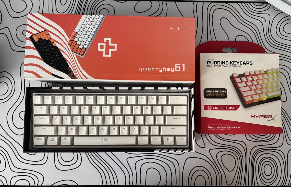 Tastura qwertykey 61 + taste hyperX