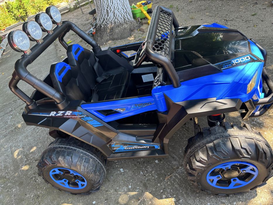 Vand masina electrica 4X4