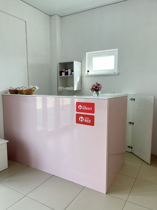 Продам оборудование для магазина