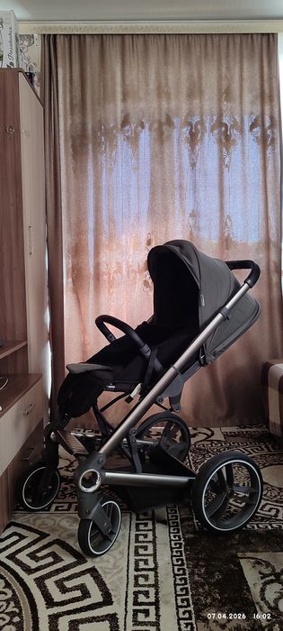 Коляска 2 в 1...
