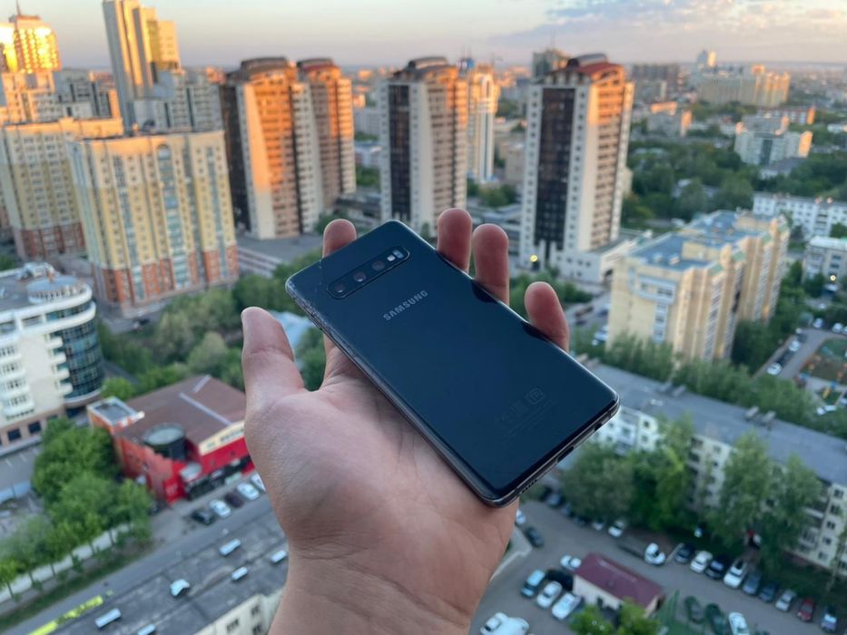 Samsung s10 СРОЧНО