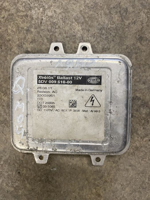 Баласт запалка ксенон  5DV 009 610-00 Hella мерцедес бмв ауди нисан