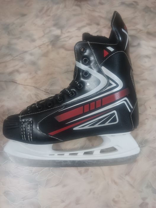 Коньки 41 размер