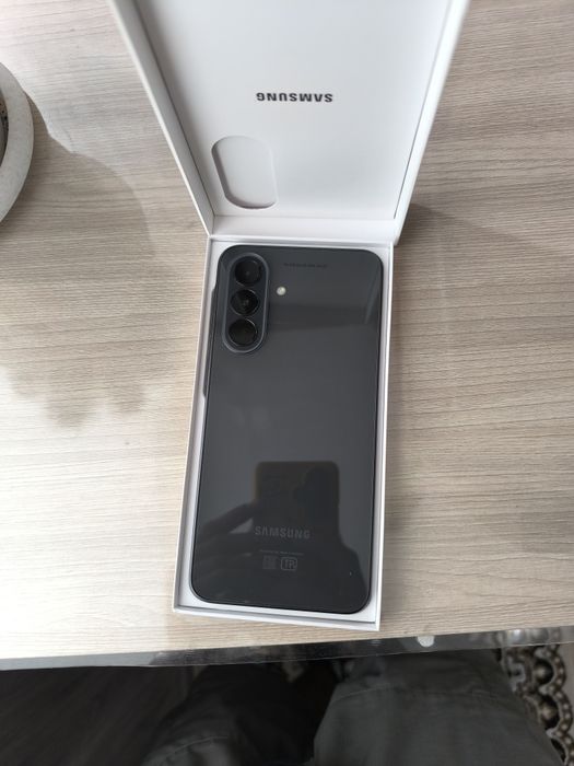 Samsung A37 5G 8/128