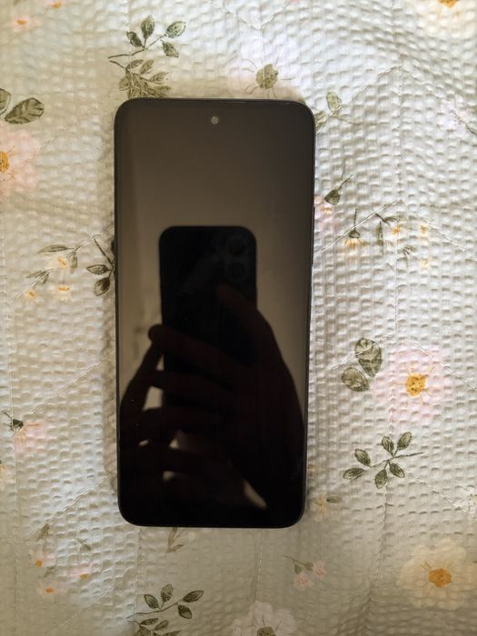 Xiaomi 12 телефон