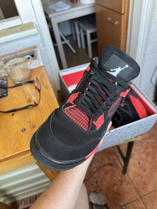 Jordan 4 Red Thunder