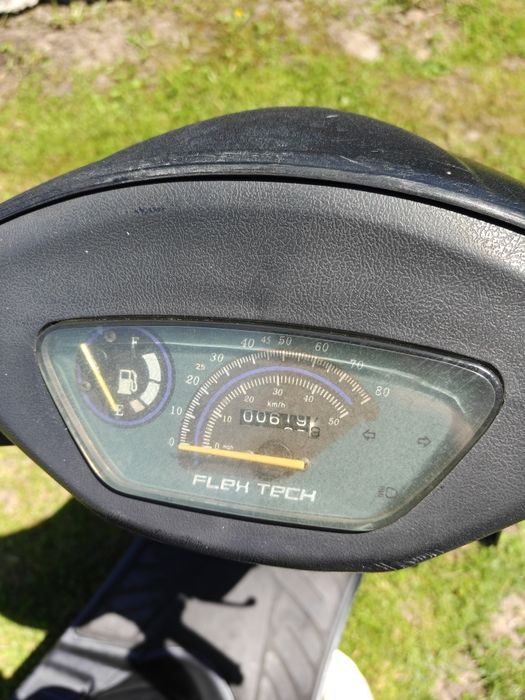 Scuter Flex Tech