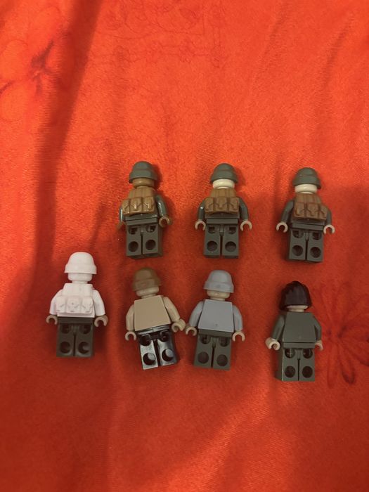Figurine lego si diverse