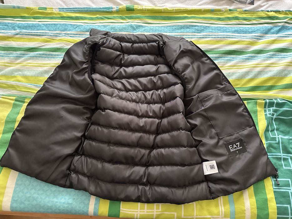 Елек EA7 черен