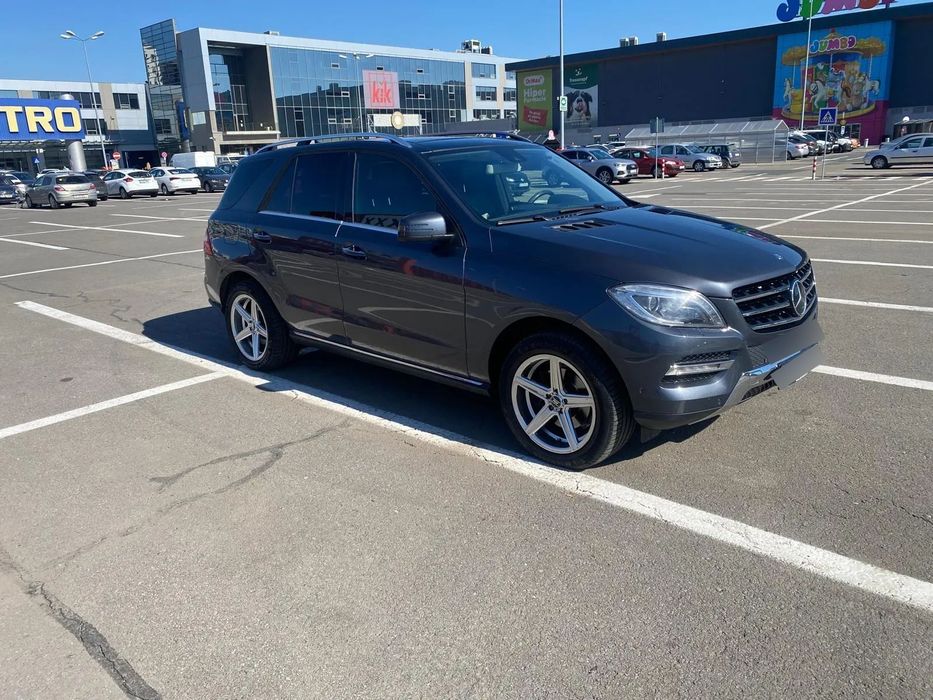 Mercedes-Benz ML Mercedes Benz ML 350 Bluetec 4Matic - se emite factura