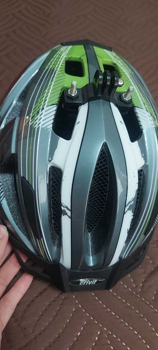 Велосипедна предпазна каска