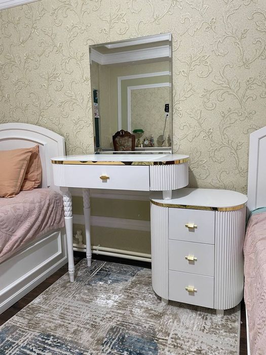 Трюмо под тв на заказ