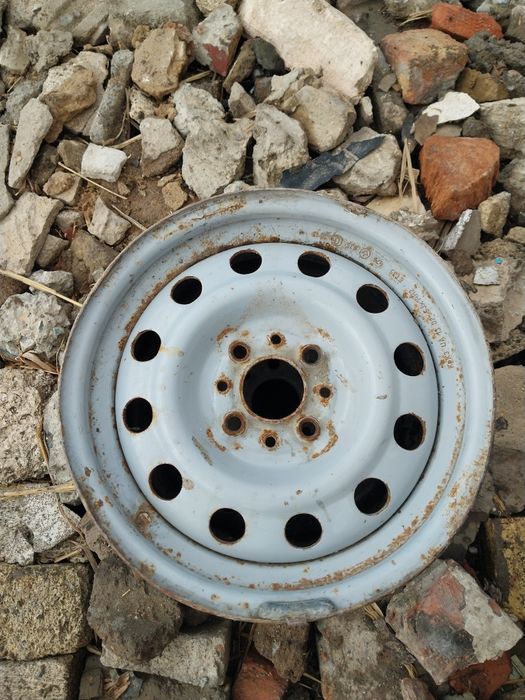 Продается  диски 14 размер