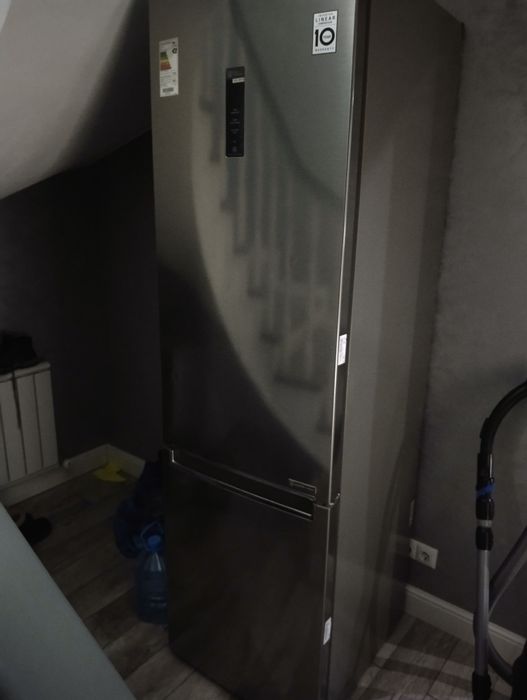 Продается Холодильник LG GA-B509SMDZ c инверторным компрессором