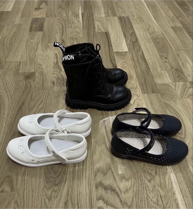 Сапоги туфли шлепки обувь для девочки