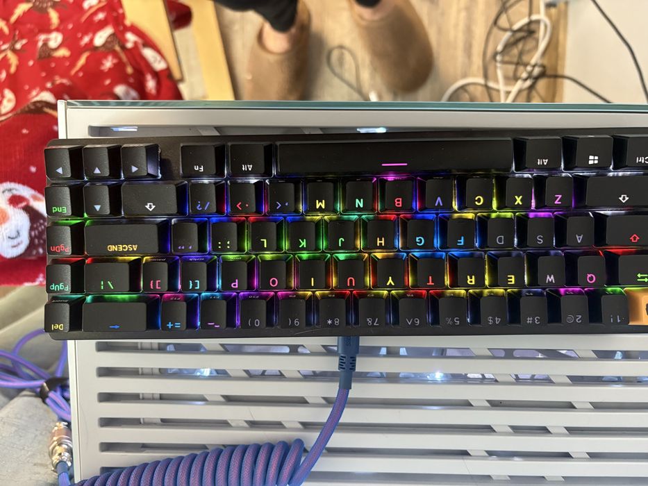 Механична модулна гейминг клавиатура Glorious GMMK2