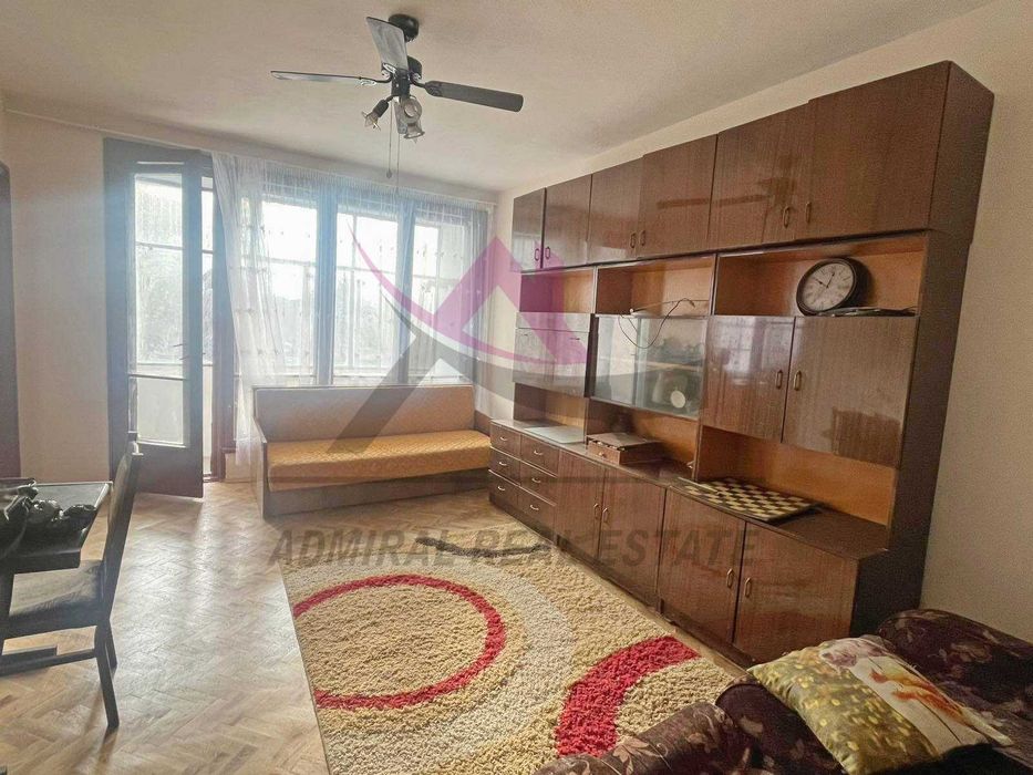 Дава се под наем Четиристаен апартамент в Варна, Базар Левски - 86 кв.м за 407.49 € - Снимка #1