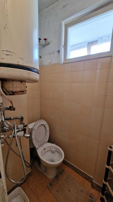 Дава се под наем Двустаен апартамент в Русе, Център - 70 кв.м за 289.17 € - Снимка #9