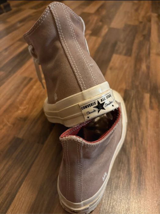 Converse piele intoarsa roz