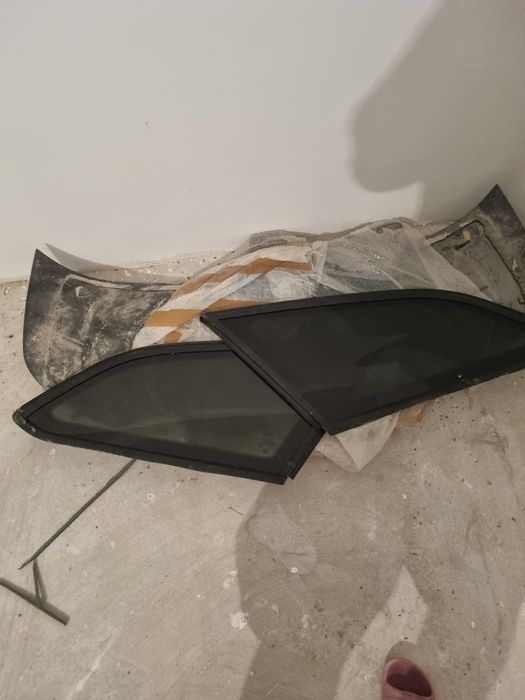 Geamuri negre de fabrica ford focus 3