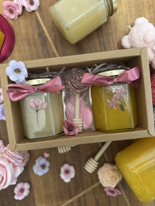 Cutie cadou 1 & 8 Martie