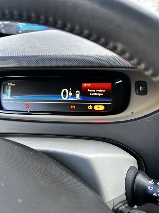 Renault zoe 2014 22kw defect 50000km