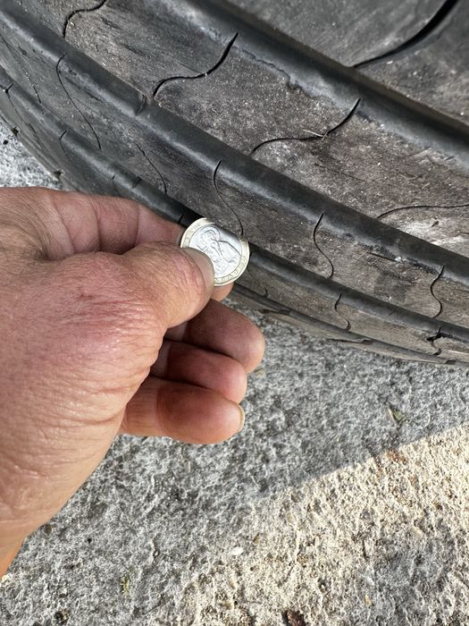 Bridgestone 4123 DOT 225/55/18 нОВи!