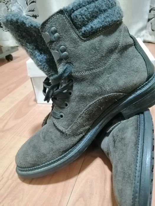 Ghete iarna îmblănite.