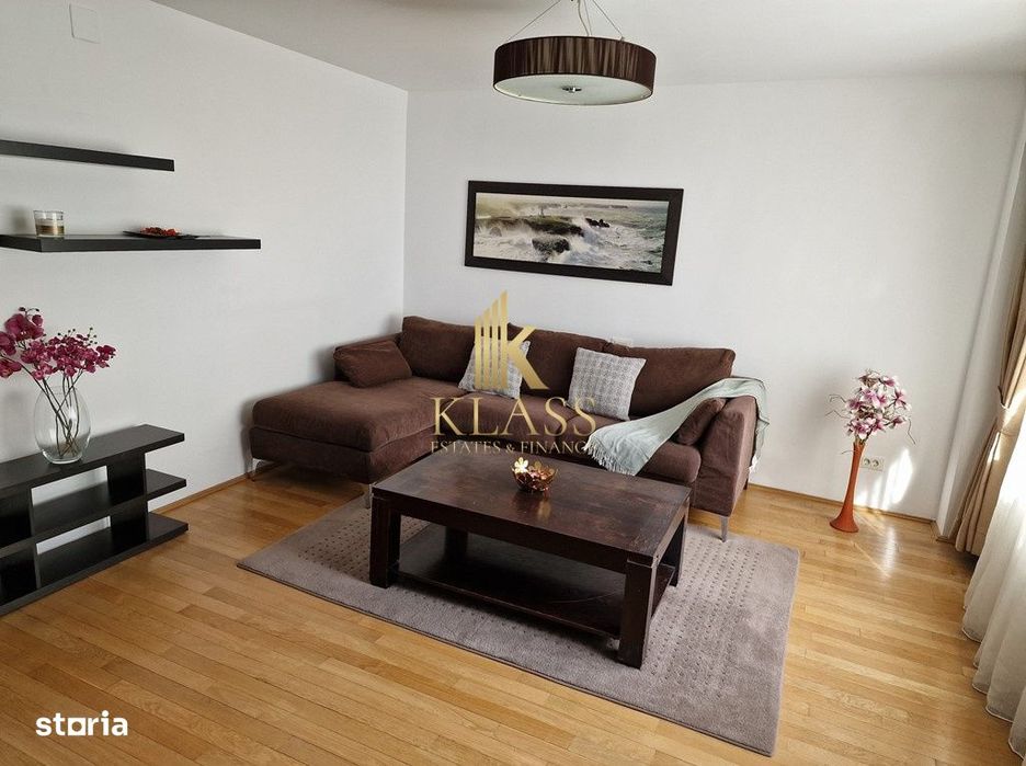 Apartament 4 camere  Centrul civic, Decebal