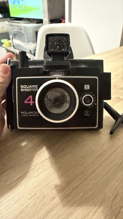 Aparat foto vintage Polaroid Square Shooter 4