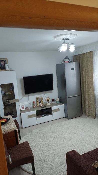 Apartament 2 Camere/Baie/Bucatarie/Hol/Zona Sf.Vineri ET3