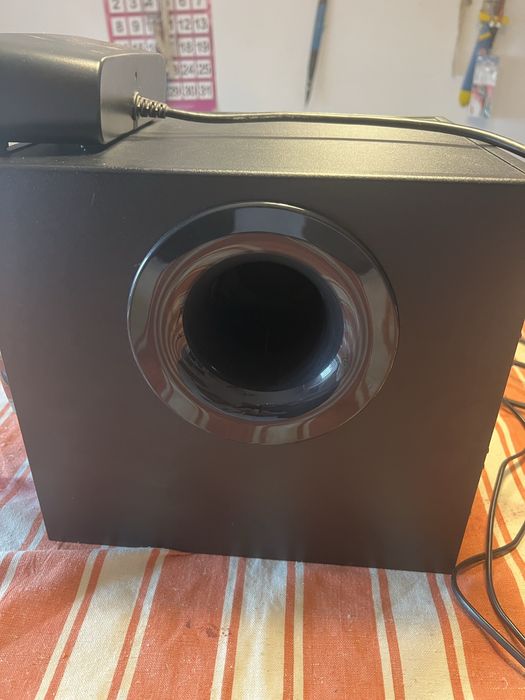 Logitech z906 5.1