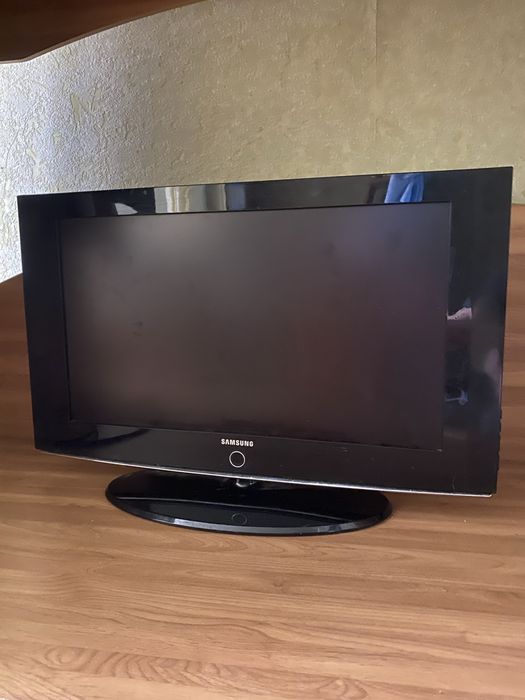 Продам телевизор Samsung