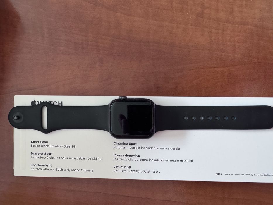 Apple Watch SE 40 mm GPS + Cellular (A2355) – stare excelentă