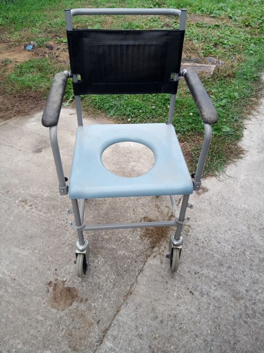 Donez Cărucior pentru persoane cu dizabilități