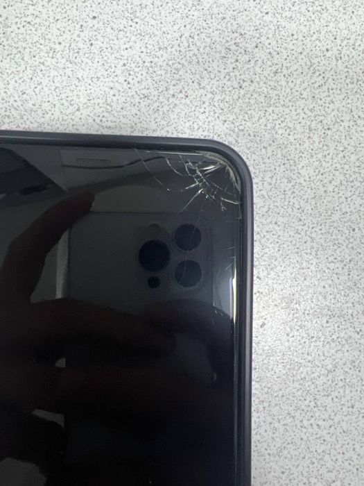 Iphone xs Max sotiladi obmen