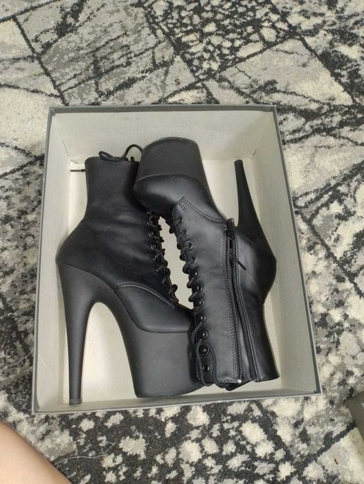 Botine cu toc inalt 2