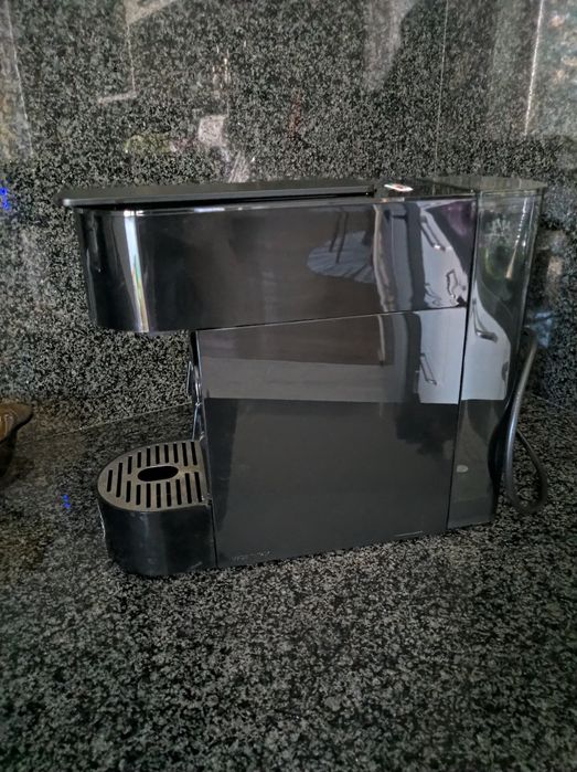 Кафемашина Candi с капсули Мементо