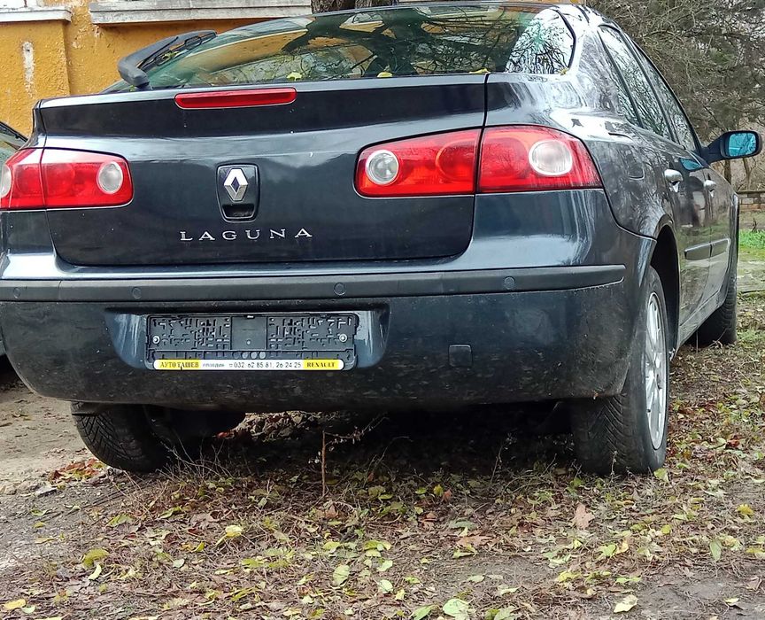 Рено Лагуна на части