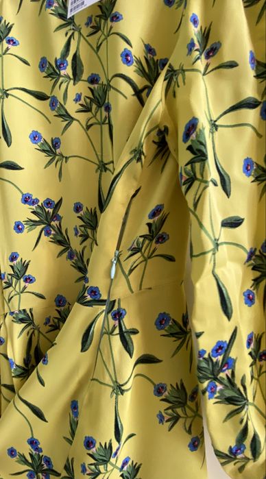 Нова свежа рокля H&M - L