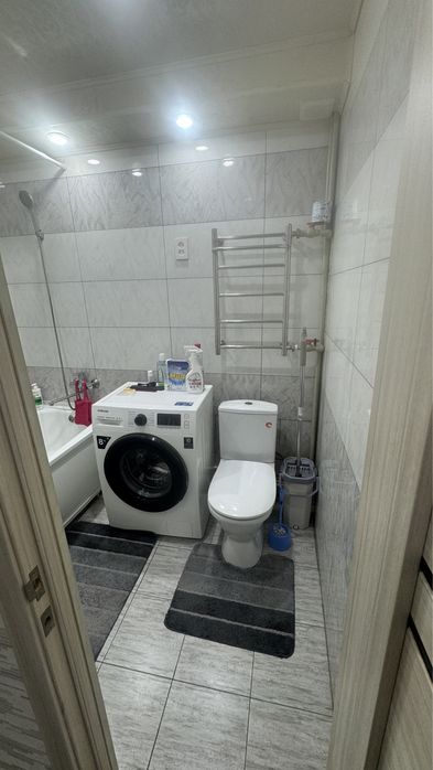 Продам трёхкомнатную квартиру с ремонтом