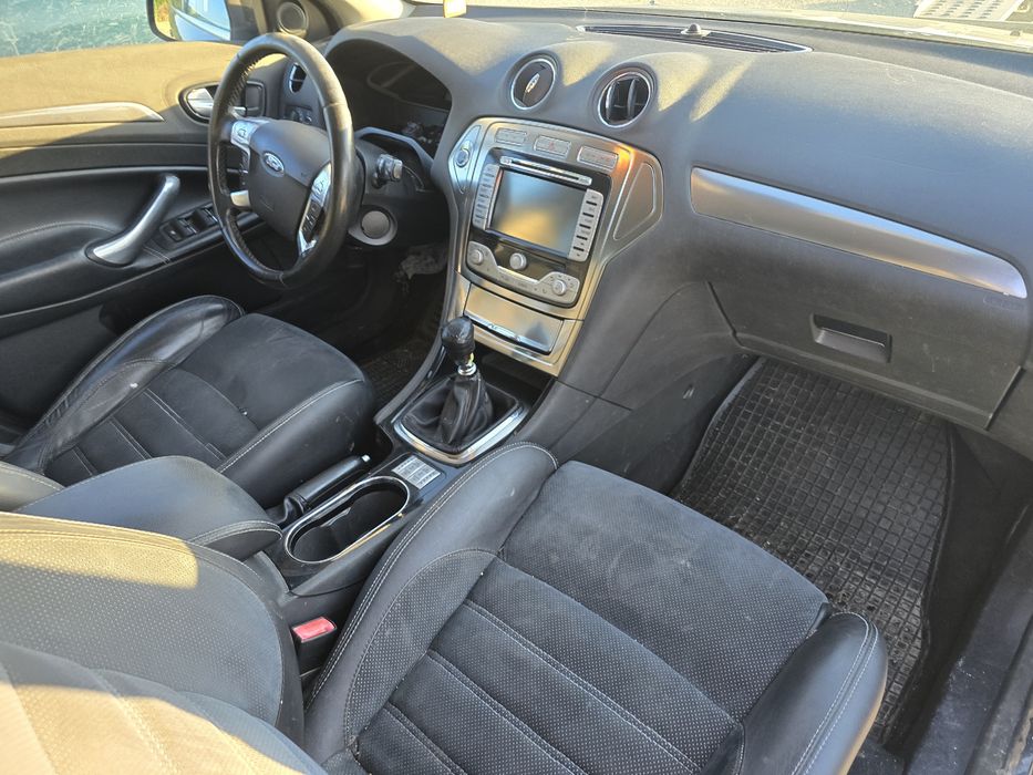 Dezmembrez Ford Mondeo 2.2 TDCI 175 CP /2.0 TDCI 140 CP