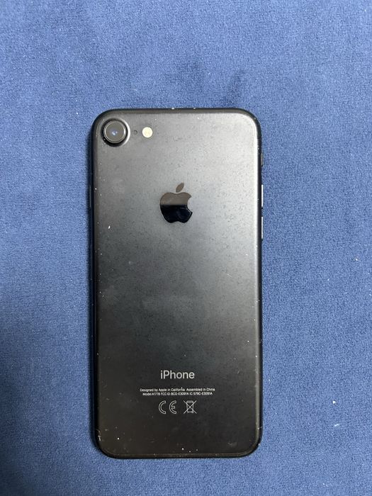 Обменяю iphone 7 и redmi note 9