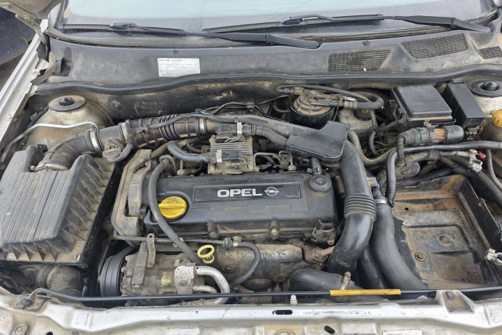 Contact cu cheie Opel Astra 2001 1.7 DTi MT (75 hp)