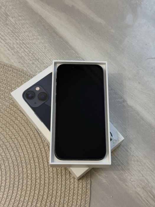 iPhone 13 mini black