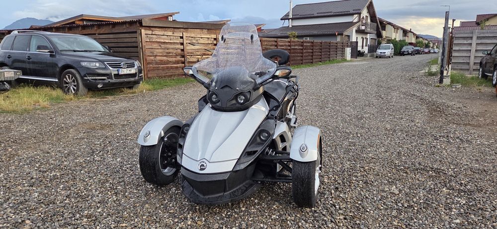 Can Am Spyder 1000cm// 2010// import Finlanda// variante atv Can Am // Cf Moto