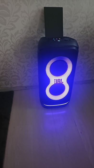 Boxa JBL 320 Nou