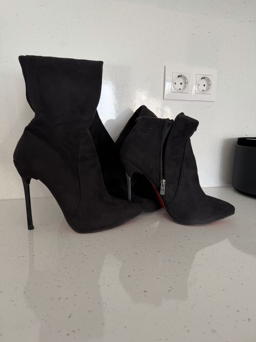 Велурени дълги черни чизми Avva Collection