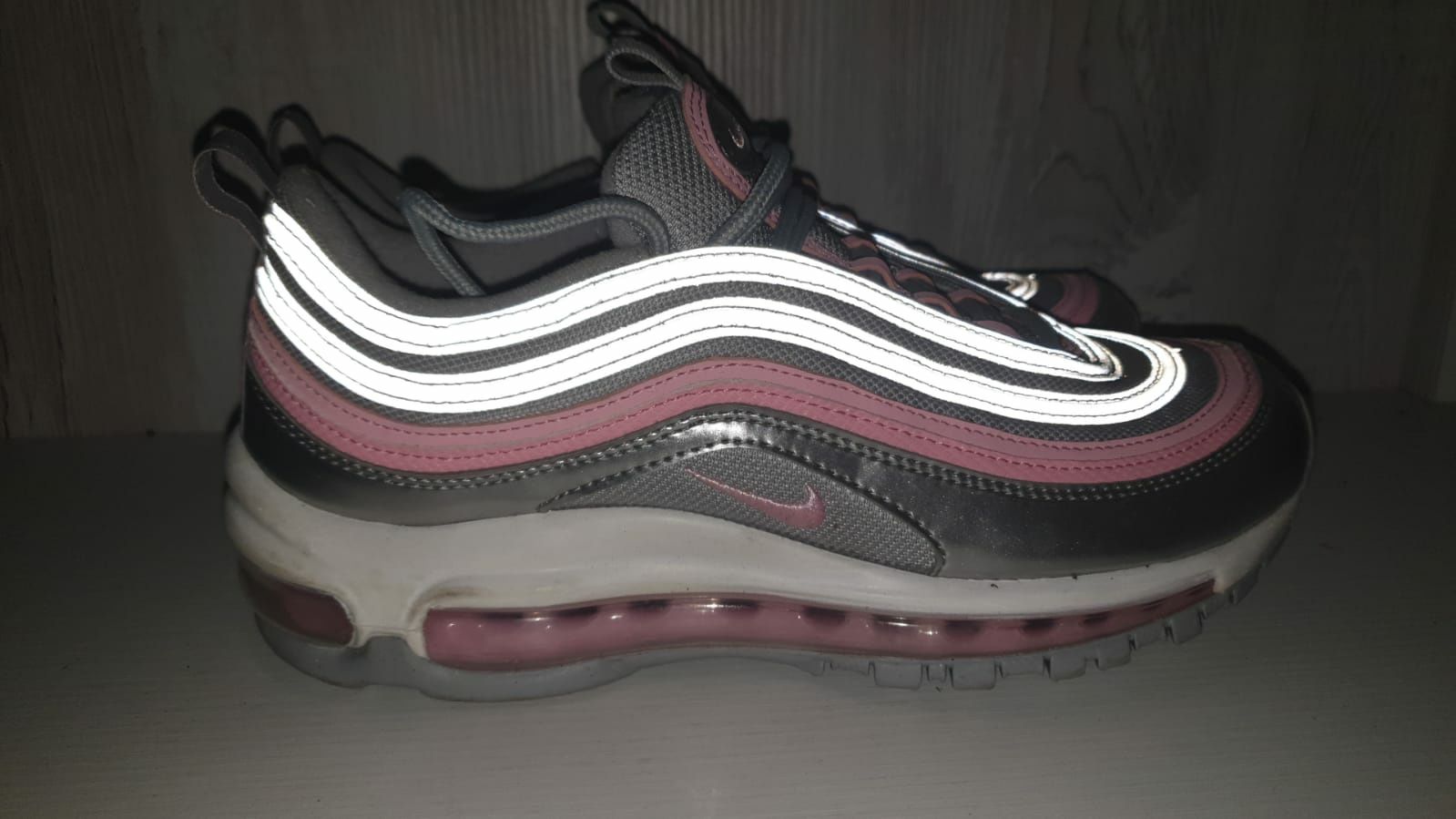 Nike air max 97 pink sales and silver